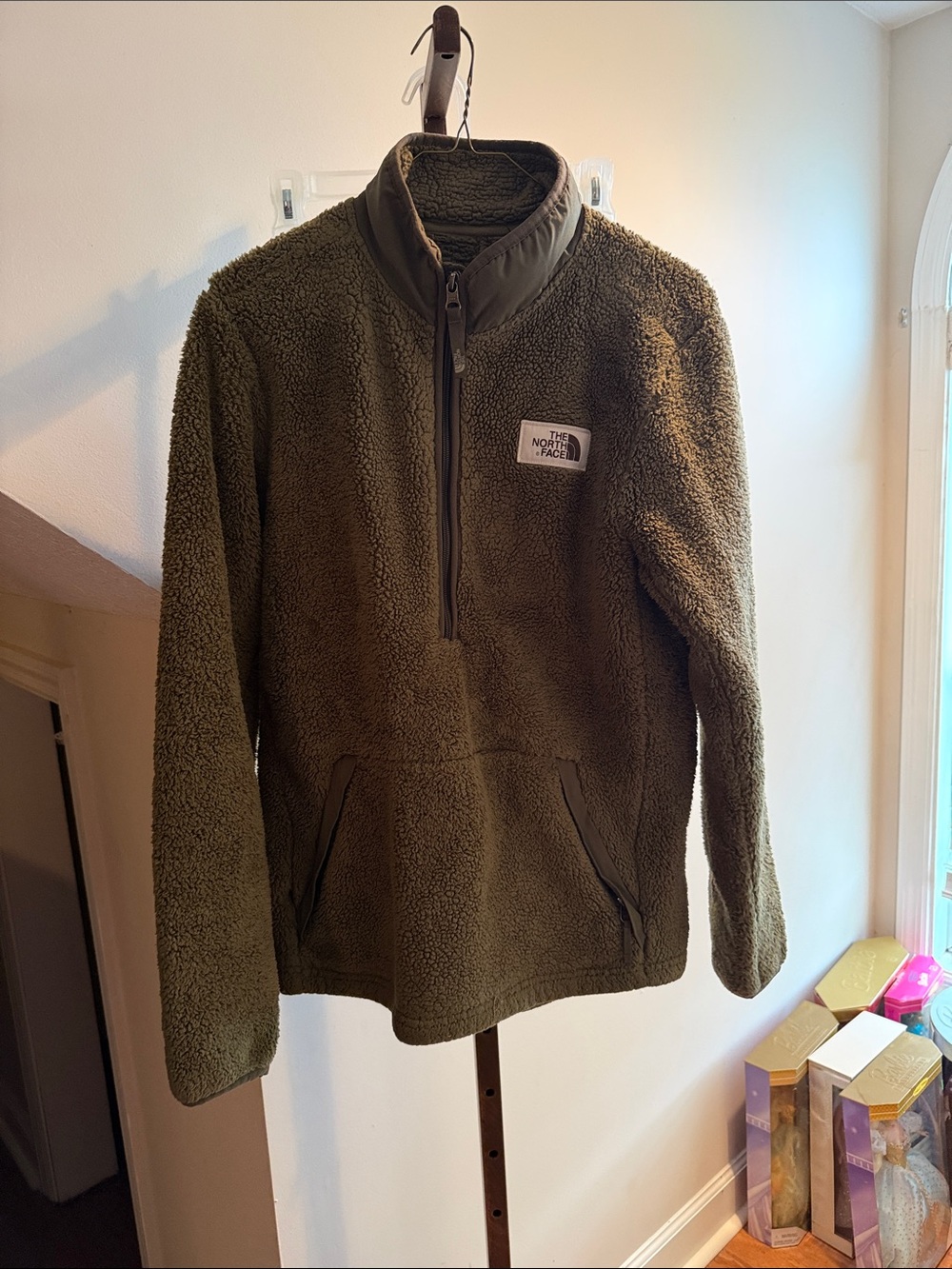The North Face Kids Olive Green Sherpa Half-Zip Pullover